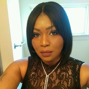 Meet your Posher, Yolanda